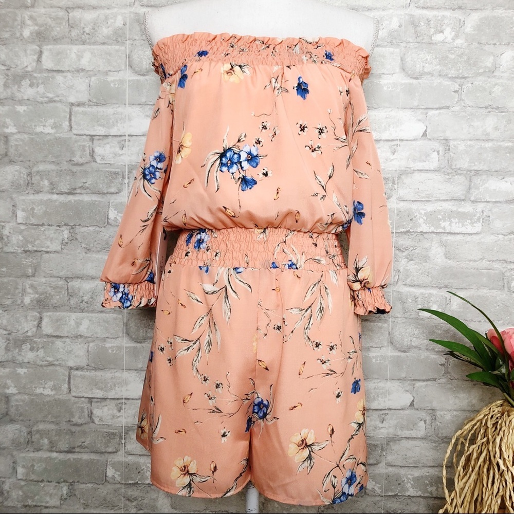 NWT Ali & Jay | Peach Floral Backstage Romper Small - Picture 2 of 10